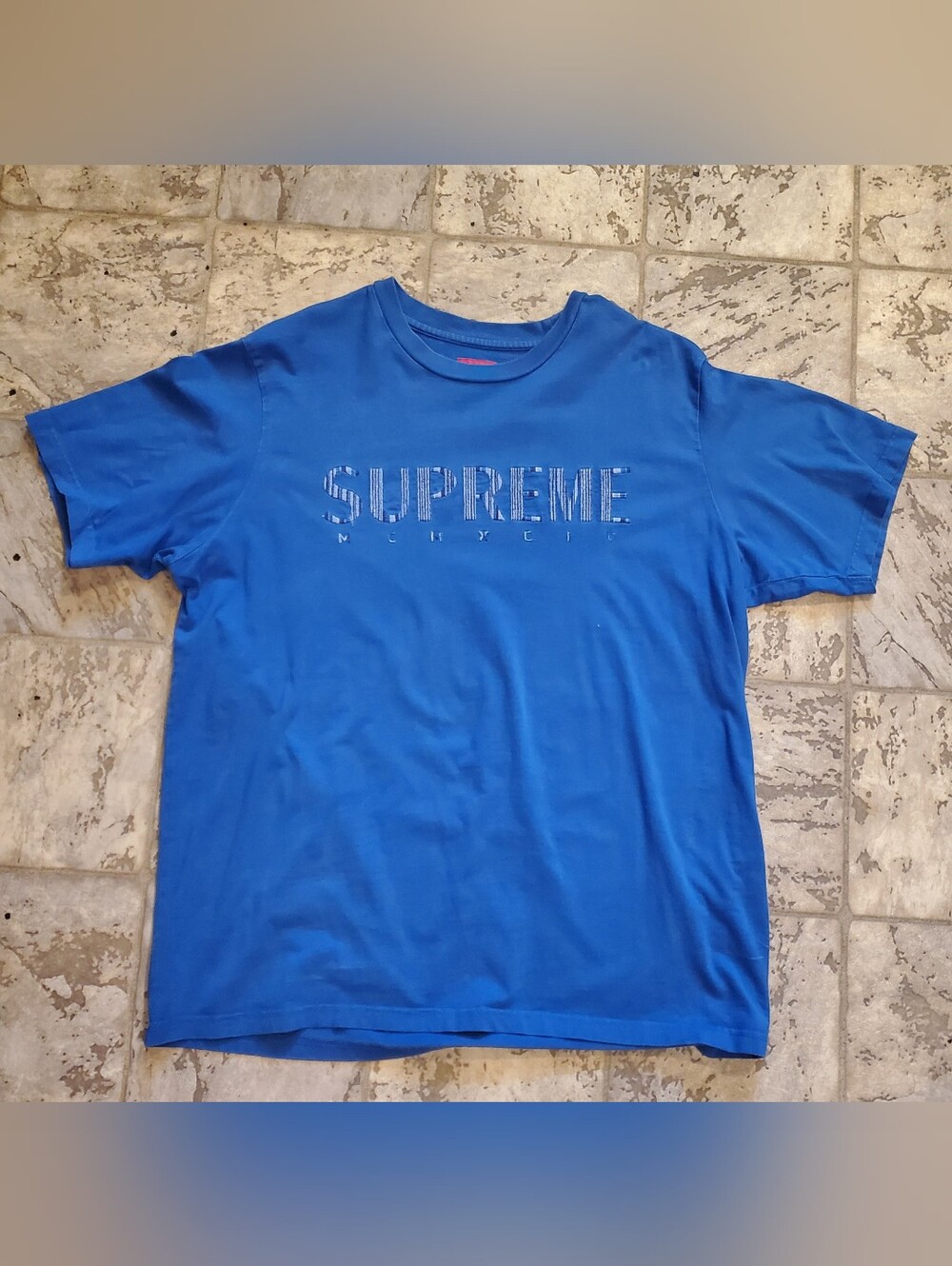 Supreme Gradient Logo Shirt Blue Size XL